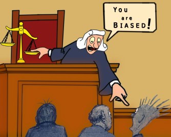 Scales of justice Revisión Mediación Familia