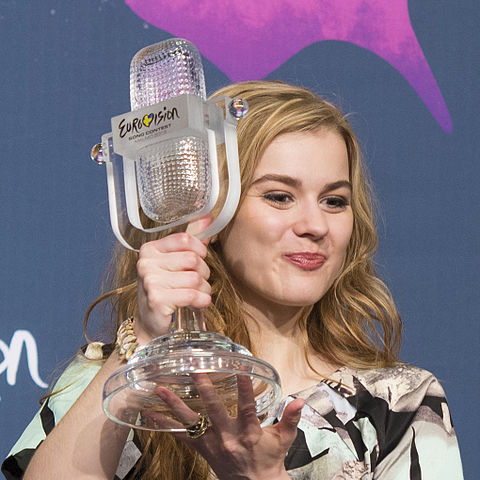 480px-esc2013_winner27s_press_conference_06_28crop29